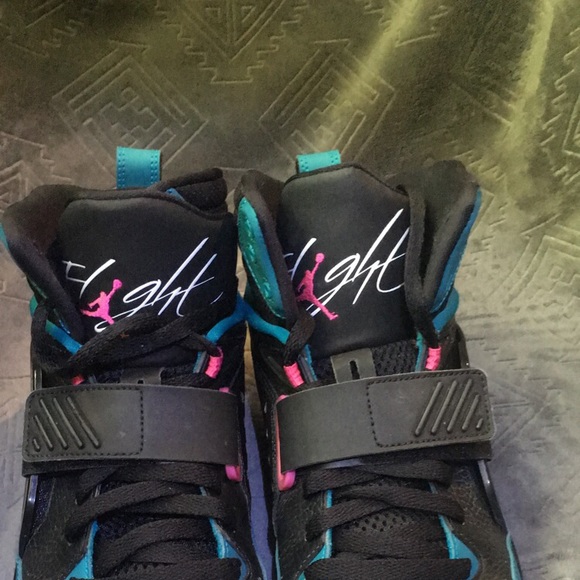 Air Jordan Flight 97’s - Picture 4 of 5